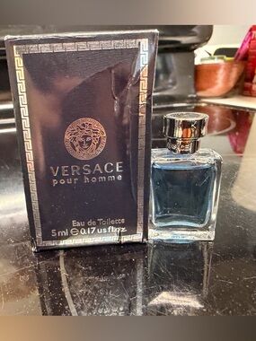 Versace pour homme-mini dabber-NEW!
